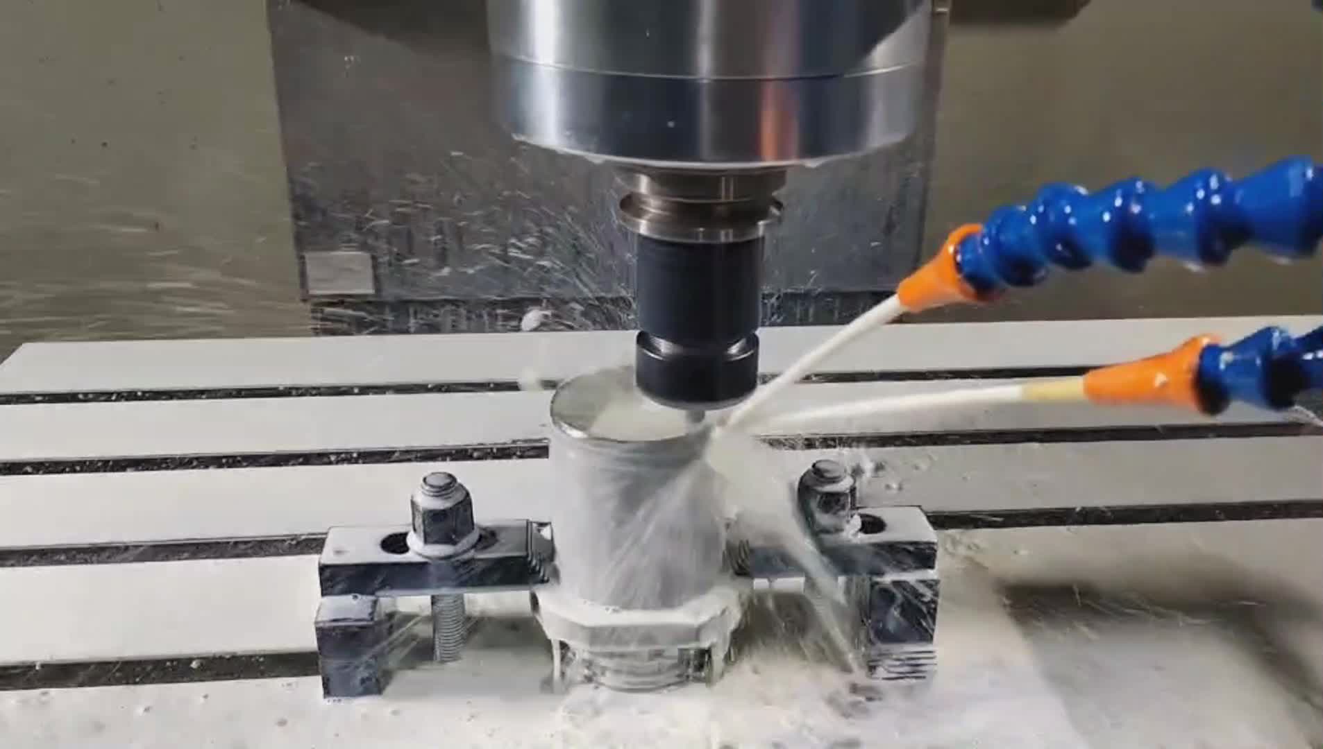 Ang paraan ng CNC precision machining ay nagpapabuti ng kawastuhan