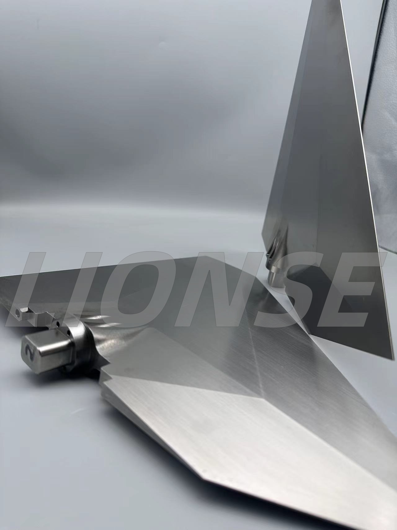 Ang papel ng 5-axis CNC sa aerospace manufacturing