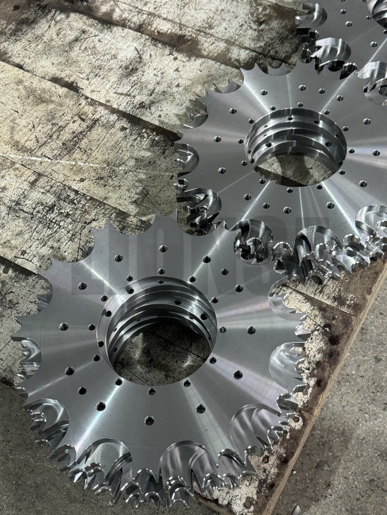 Ano ang pangunahing pag-andar ng sprocket sa mekanikal na kagamitan?