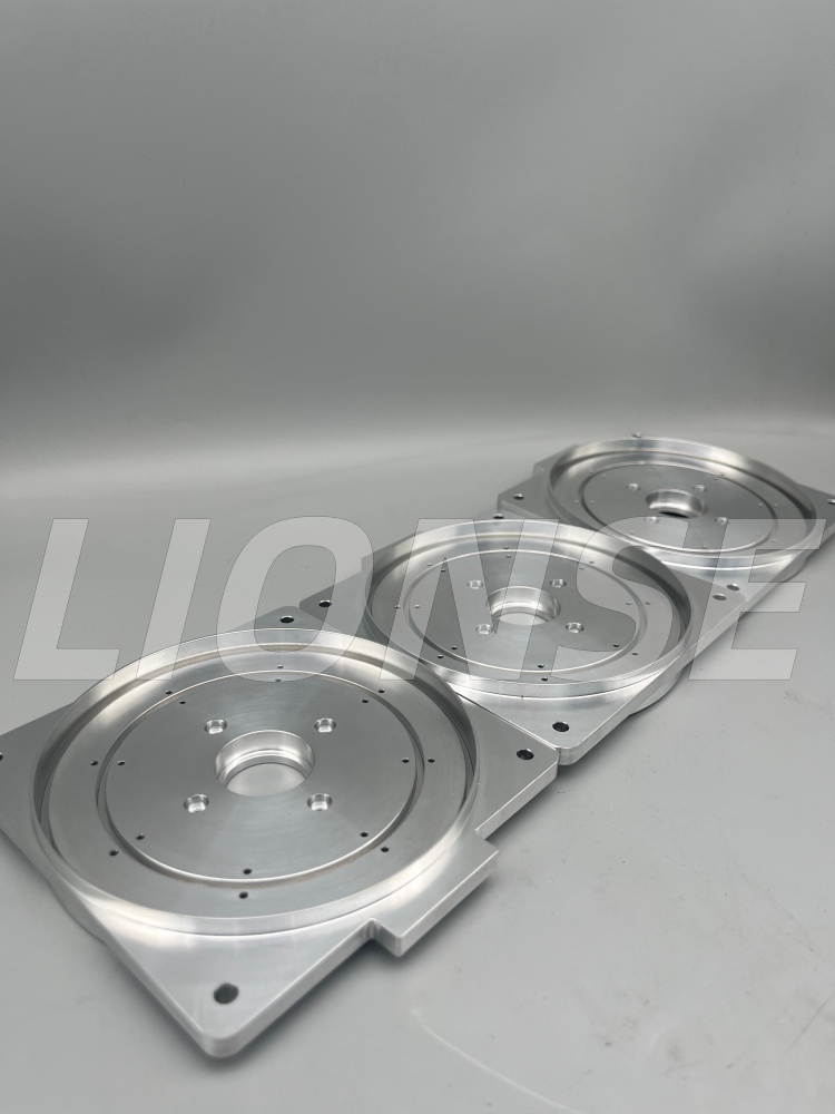 Bakit Namin Pumili ng 6061-T6 Aluminum para sa Light Guide Fixture Plate？