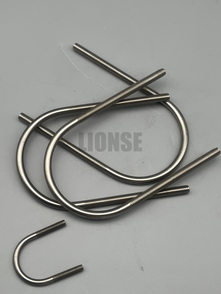 Hindi kinakalawang na asero U-bolts
